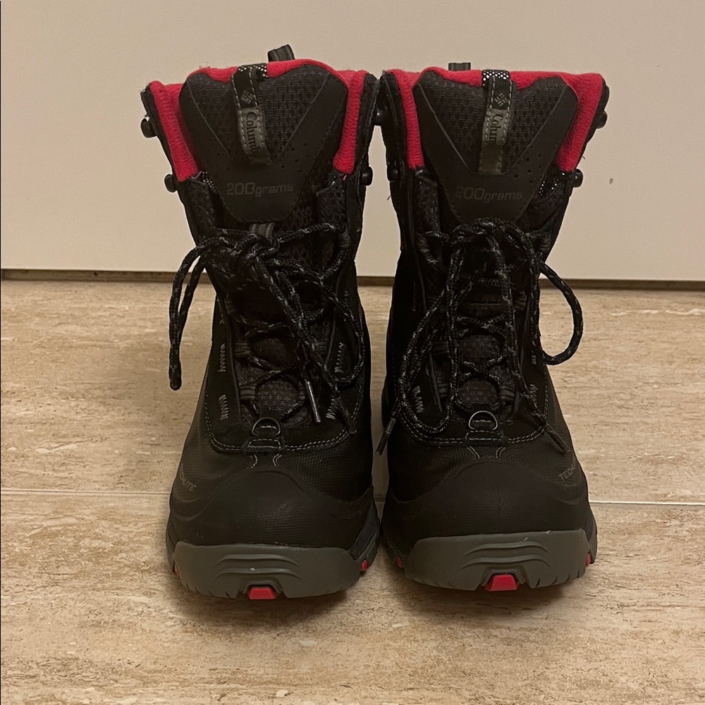 Columbia Black and Pink Insulated Boots